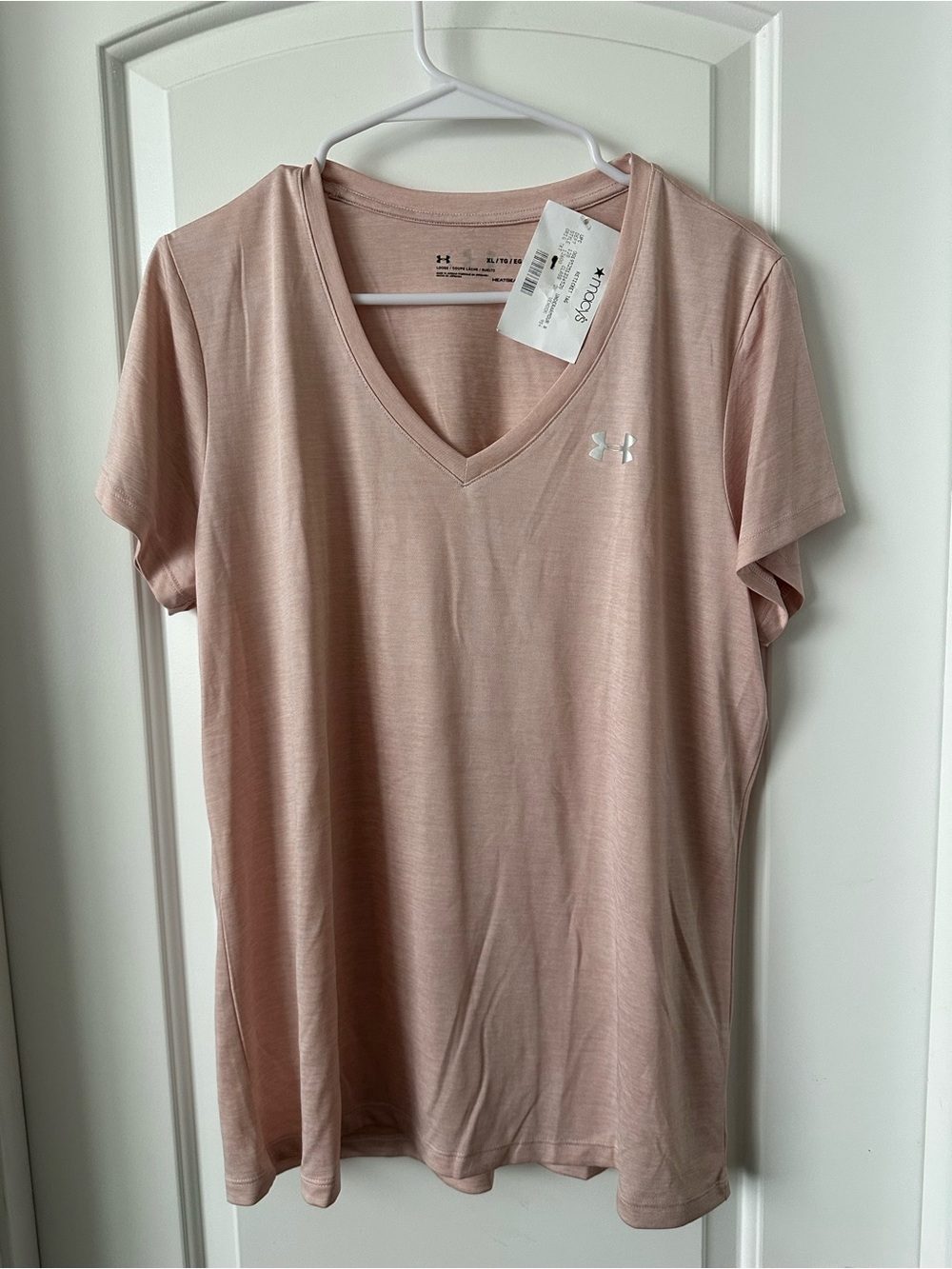 Under Armour Women’s V-Neck Performance Tee — Light Blush